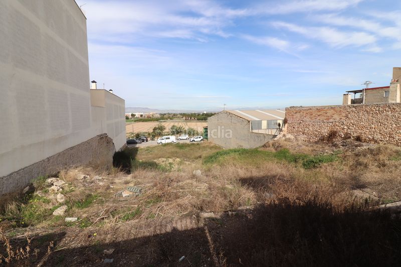 Foto f1ede3c2-11c1-4fd6-b077-f3968bfb5f36. Terreny residencial a Benijófar