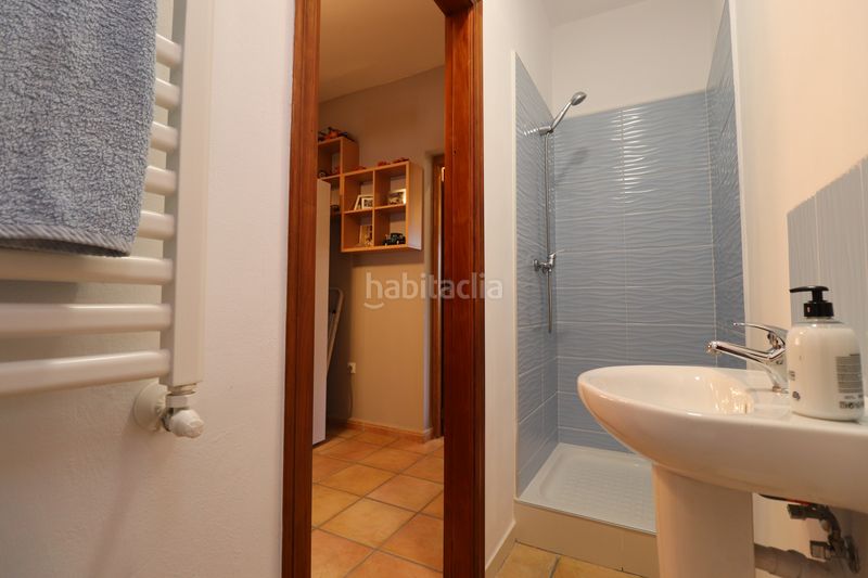 Foto 0fd04475-a299-4d9f-996a-395403dbc7a3. Masia amb aparcament a Catral