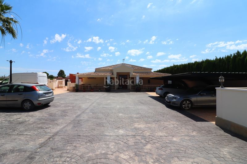 Foto ac137635-e8dc-41ac-aef8-70d3b23c3ae3. Masía en Almoradí