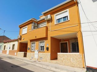 Casa adossada a Desamparados - Hurchillo - Torremendo