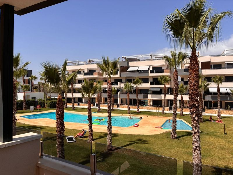 Foto a9b4e227-4e6a-4174-a71b-efc1211f919b. Apartament amb aparcament a La Florida Orihuela