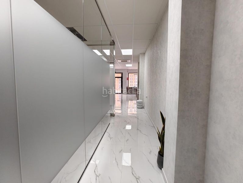 Foto e3c96aa7-5fc5-4295-ae49-a2040f249599. Local comercial a Montesinos (Los)
