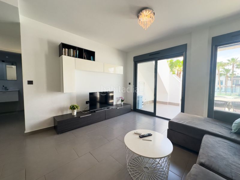 Foto ecf43696-c663-4973-b970-fe86208ea709. Casa a La Zenia Orihuela