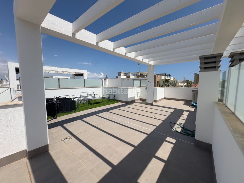 Foto fae98cc9-c90f-4248-923b-86e83015a8e9. Casa a La Zenia Orihuela