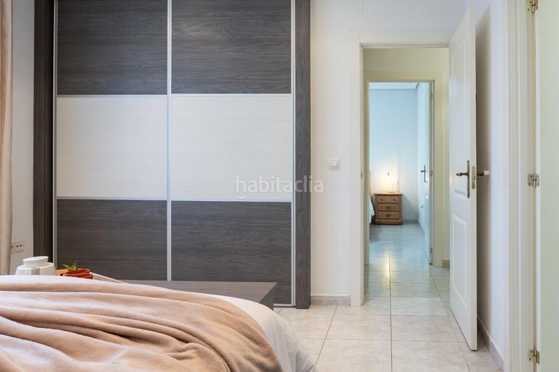 Foto b6034a50-78b0-42c6-bd42-9e371f797cf5. Casa en Playa Flamenca Orihuela