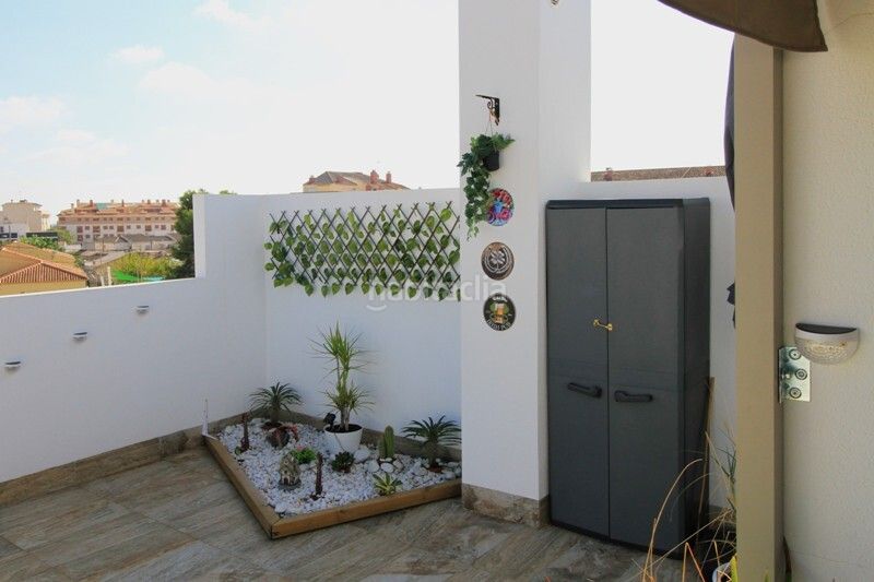 Foto 05a118bd-1180-4a39-b152-9ba9d35d4372. Casa adossada amb piscina a Jerónimo y Avileses Murcia