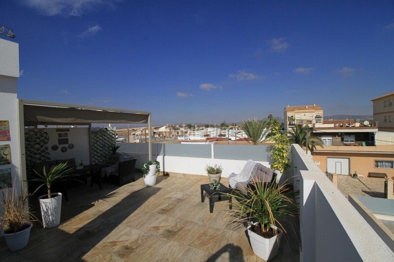 Foto 1b2c9e27-c11e-495a-934b-38726f26f9c8. Casa adossada amb piscina a Jerónimo y Avileses Murcia