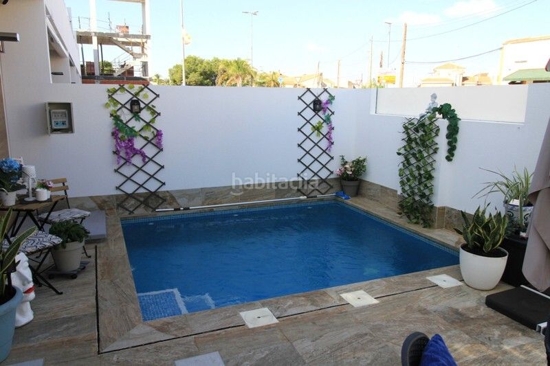 Foto d423b1bd-5a34-4520-a172-7d00f295e580. Casa adossada amb piscina a Jerónimo y Avileses Murcia