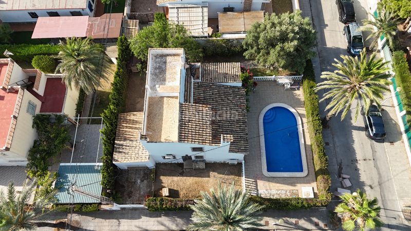 Foto 1405624d-630c-40ad-9ae0-a28129de4b6d. Casa amb aparcament a Cabo Roig Orihuela