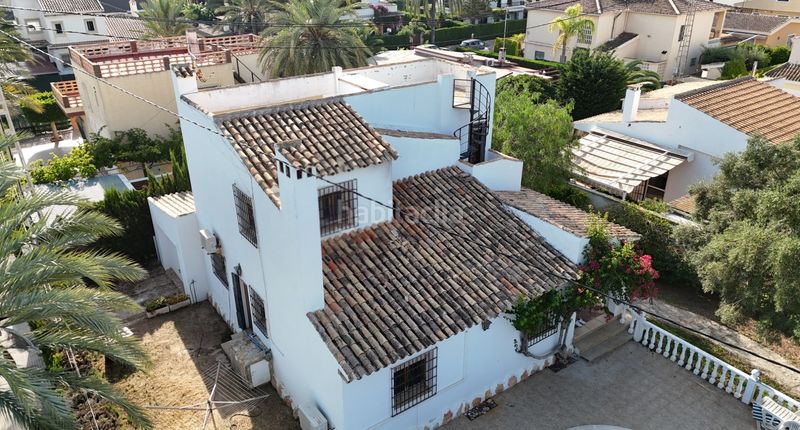 Foto b88c5ea5-c0d2-485e-9f2e-33d6a3c3ee8b. Casa amb aparcament a Cabo Roig Orihuela