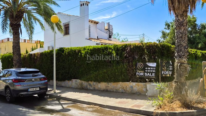 Foto d45886b0-9f05-4668-a8ce-f8683ea07efa. Casa amb aparcament a Cabo Roig Orihuela