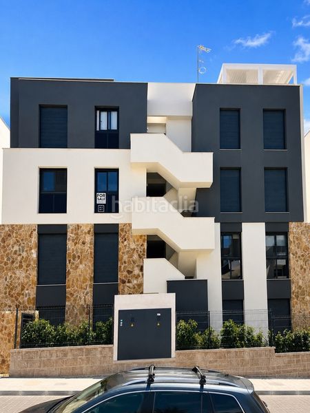 Foto 1ab31448-3f59-45a8-814c-d42fbb94f315. Apartament a Los Almendros Orihuela