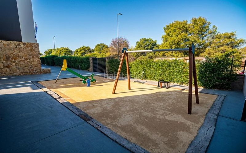 Foto 4aa94ec3-a18d-4770-9cca-8f6cc3717bdb. Apartament a Los Almendros Orihuela