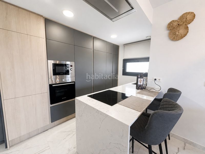 Foto f560ecdb-c8ad-41af-8ed9-8e4c0545235c. Apartament a Los Almendros Orihuela