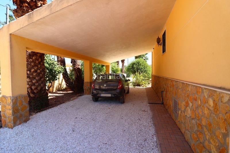 Foto e5db515f-5bcc-434d-8ae8-1830d1511812. Masia amb piscina a Catral