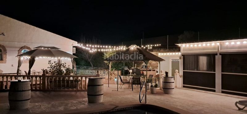 Foto 1329df9c-c4e2-4768-aff7-b5244e380341. Casa amb piscina a Monòver