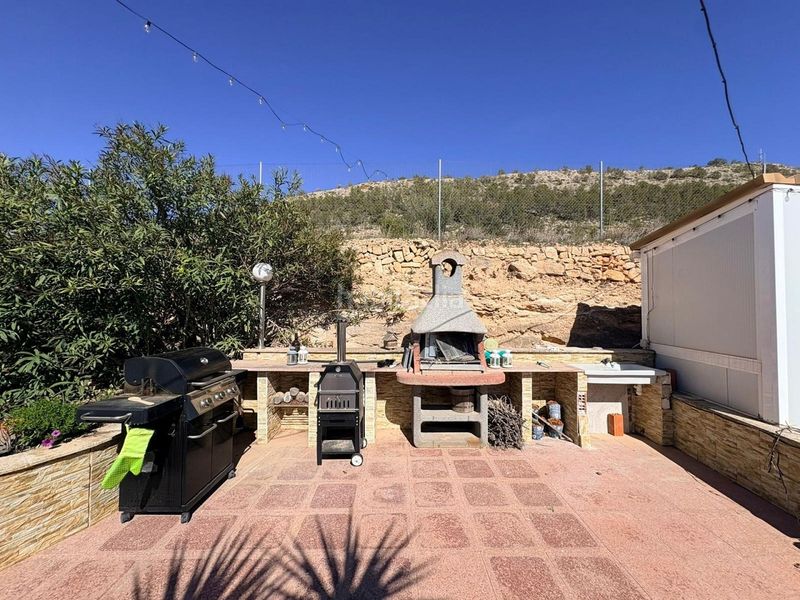 Foto 6f7bfb74-5b92-4f1a-91c2-2aef8a05894f. Casa amb piscina a Monòver