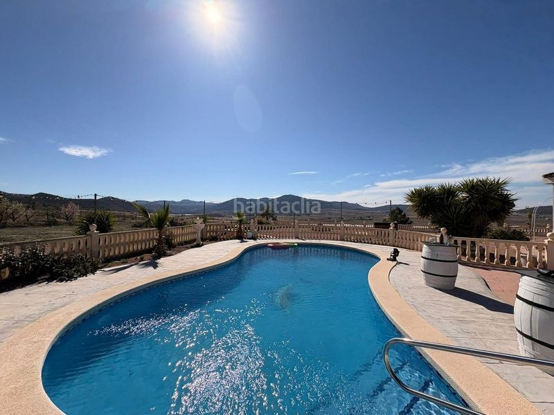Foto 76a5318a-20c9-4a23-b761-d206398e5a09. Casa amb piscina a Monòver