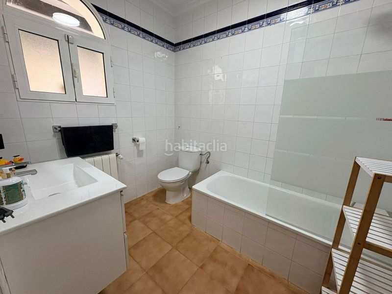 Foto dce165c6-4132-4307-b433-7a54b33f349e. Casa amb piscina a Monòver