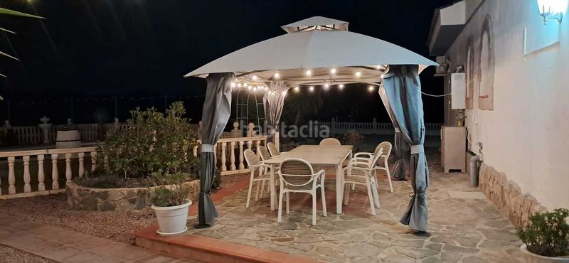 Foto fde0a19c-19bf-4bb7-8b5b-11012cd39265. Casa amb piscina a Monòver