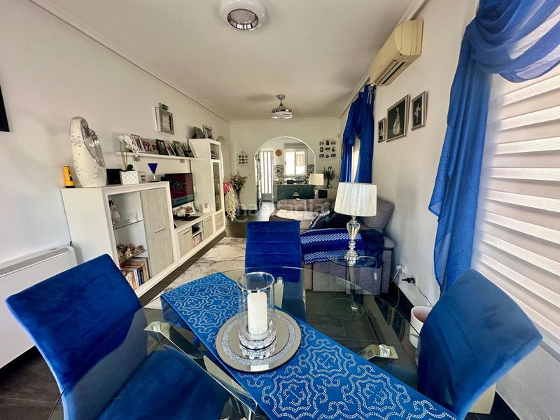 Foto 69411e35-816e-4287-a525-ef756ba2950a. Casa a Montesinos (Los)