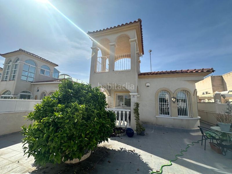 Foto 6f5ab95d-53b2-4d3d-8cd7-0157a76dd1f0. Casa a Montesinos (Los)