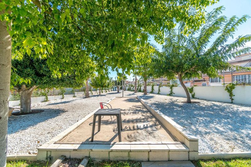 Foto 90b3040a-7822-4307-a9c4-5a2e542431c3. Casa adossada a Los Almendros Orihuela
