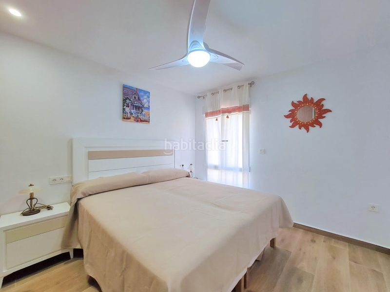 Foto 087f9f2d-c818-4312-a38d-bf3dbc77f0c4. Casa amb aparcament a Canteras Cartagena