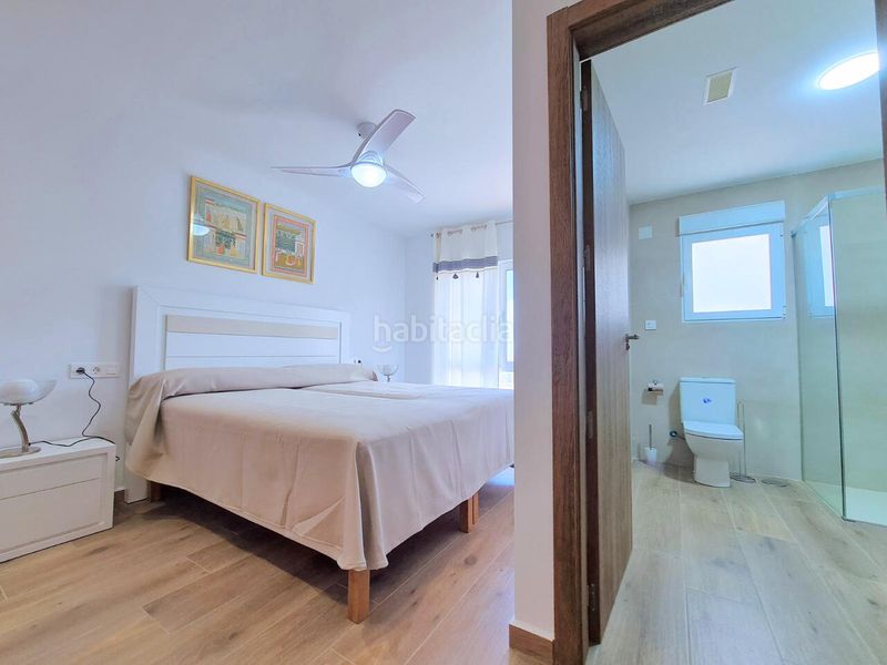 Foto 5bba1e64-94b2-41e7-a703-348b3a2723c4. Casa amb aparcament a Canteras Cartagena
