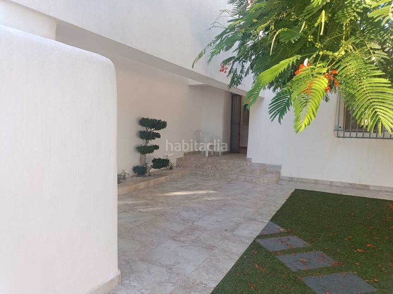 Foto c40c48e5-518a-45b6-bf07-f9f36f6d1080. Casa amb aparcament piscina a San Javier San Javier