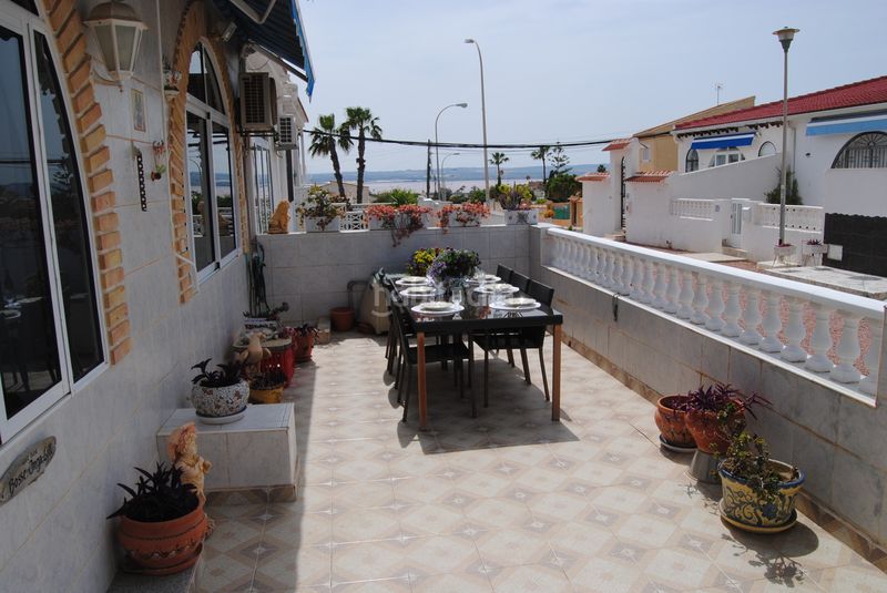 Foto 409b9aa8-f3db-479d-a017-64e8dae9865b. Casa a Parque de las Naciones Torrevieja