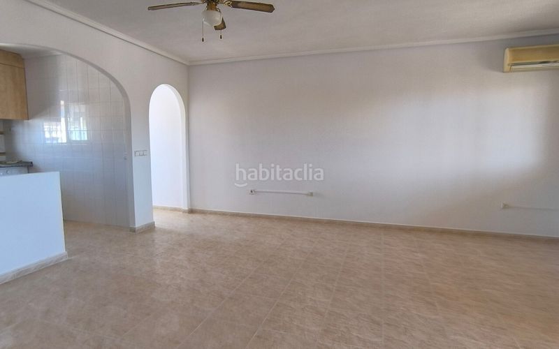 Foto 1d0585d5-beb7-47c9-84fa-3fbee5966e67. Apartament a Benijófar