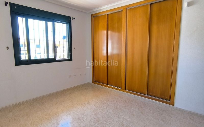Foto 232a71a1-f1eb-4187-8ff4-50f39e5ebcc6. Apartament a Benijófar