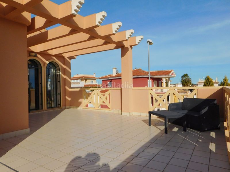 Foto 03db89f6-b901-4c5b-9535-f2229f043cde. Casa a Centro de la Ciudad Quesada Rojales