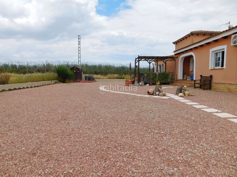 Foto eff85843-9a5f-498b-8f3a-23edd56d2ac2. Casa a Dolores