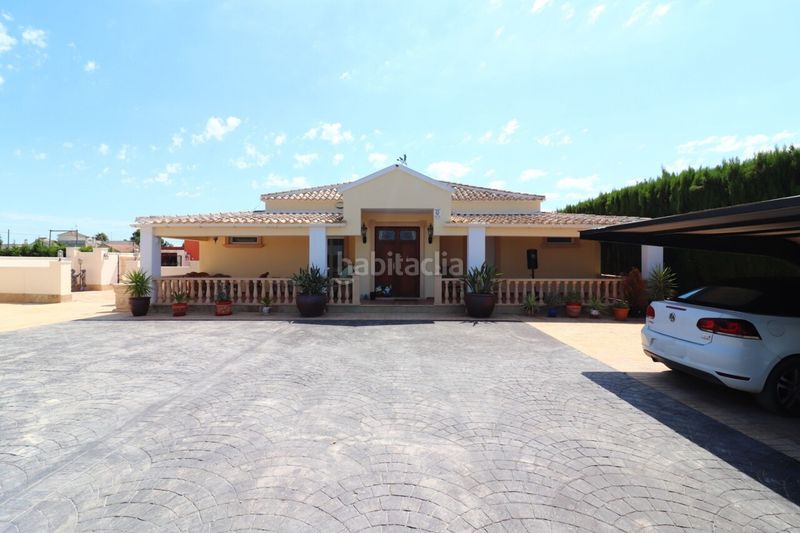 Foto 6d93136a-aaf8-4f5a-a86d-d3f659ae586a. Masia a Almoradí