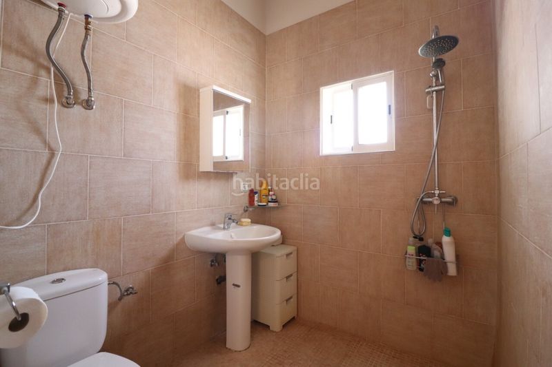 Foto 7048d198-4f27-4c63-adaa-0e29ddbd807c. Masia a Almoradí
