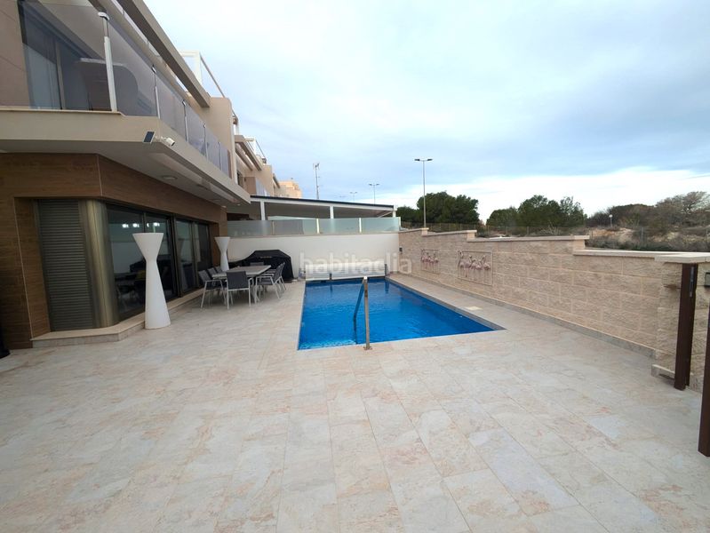 Foto 1441bb40-fd4c-432a-a747-55f6accc7e62. Casa en Los Almendros Orihuela