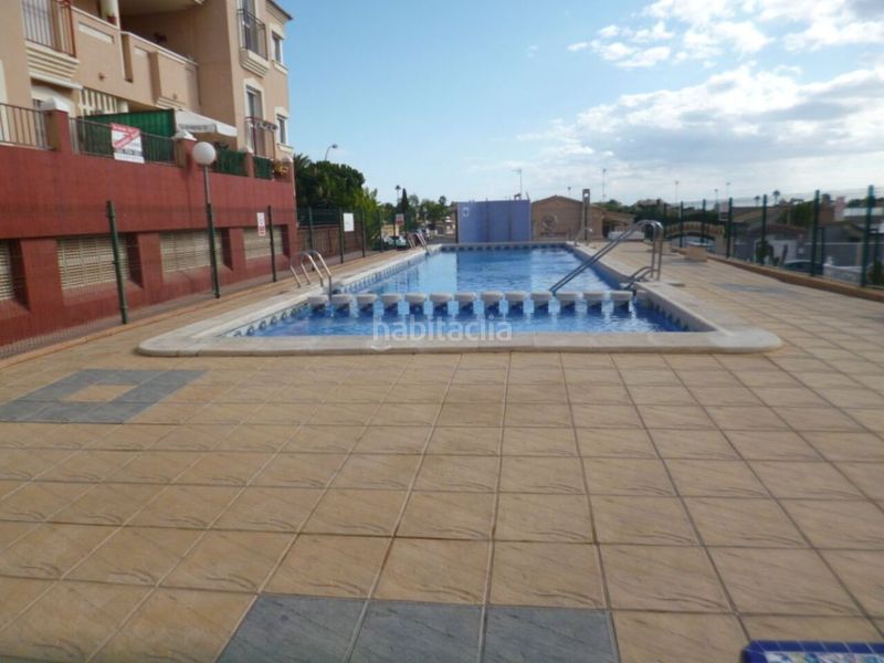 Foto 2ed30346-2db6-4f65-816b-fcd881e77b30. Apartament a Los Almendros Orihuela