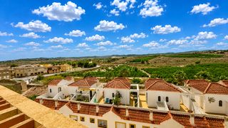 Casa adossada a Desamparados - Hurchillo - Torremendo
