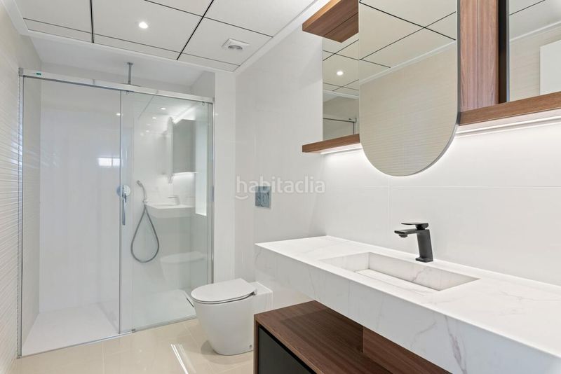 Foto b099b03f-2e98-4438-851d-44c5d29e06ae. Apartament amb aparcament a Benijófar