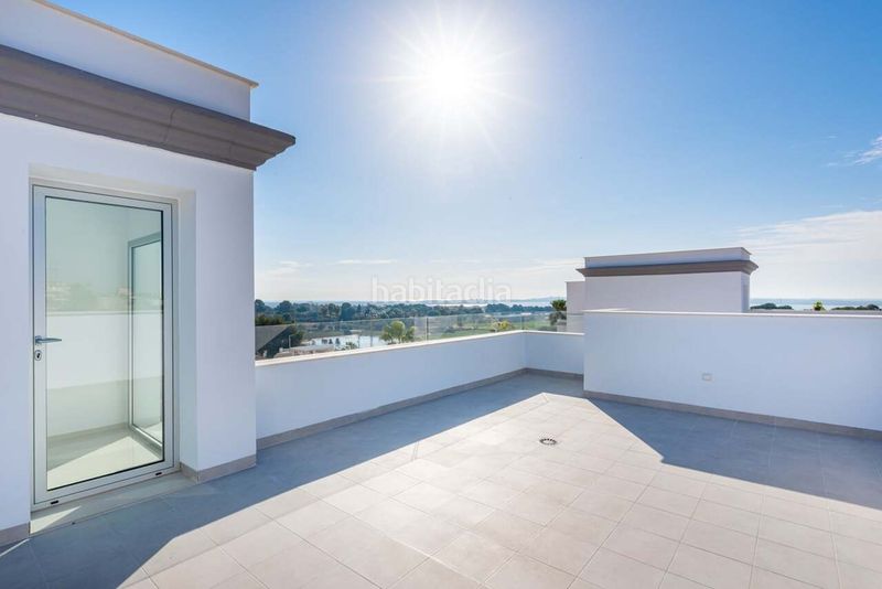 Foto f7dabaa3-7628-431e-96df-e0e441756d8d. Apartament amb aparcament a Benijófar