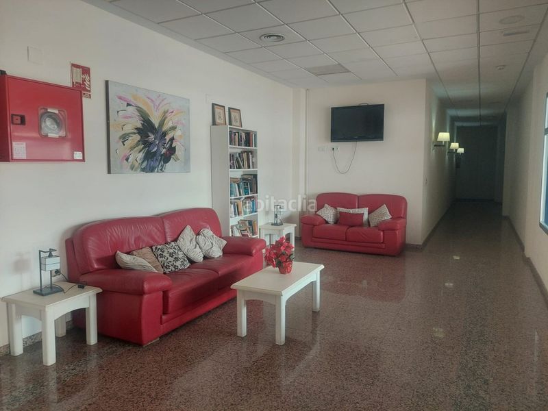 Foto c19a233b-b6e8-4ec6-a321-51894a750be7. Apartament amb aparcament piscina a La Zenia Orihuela