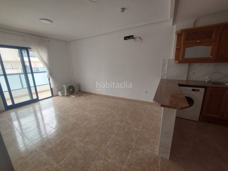 Foto d1436d7e-88a8-4ced-af9e-3a41c8ac4263. Apartament amb aparcament piscina a La Zenia Orihuela
