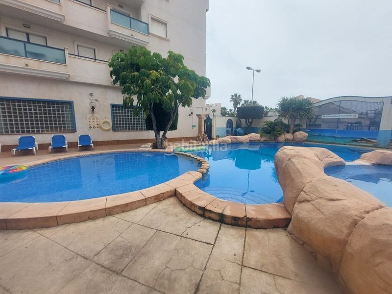 Foto eb2c509f-f604-4690-bb13-47f42b81b03a. Apartament amb aparcament piscina a La Zenia Orihuela