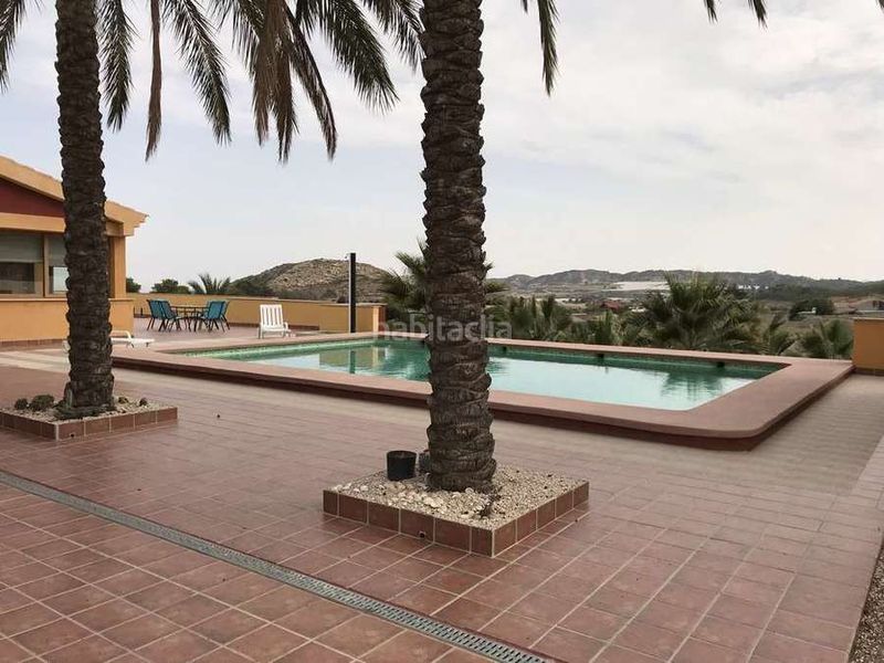Foto cf63f398-d2ad-4458-a7b3-edac7ae34e0d. Masia amb aparcament a Totana