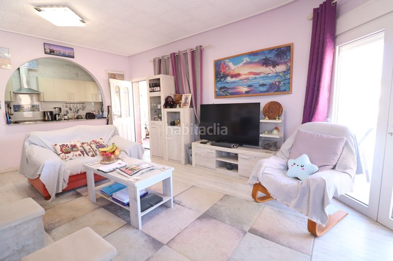 Foto 1343673c-6b02-4bb5-92f5-14e115aa569f. Casa a Benimar Rojales