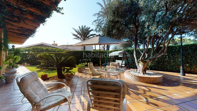 Foto b9a6010d-5639-4e2f-aee4-3c0e490628b4. Casa a Cabo Roig Orihuela