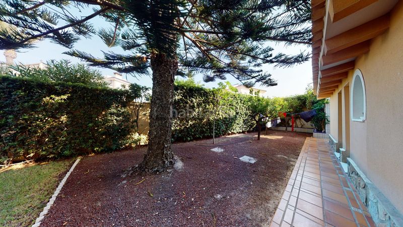 Foto fe6c99c1-3c65-4b6c-9de2-4dace3c3589b. Casa a Cabo Roig Orihuela
