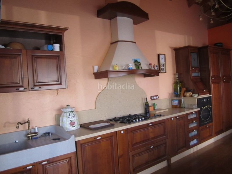 Foto 4cc512ce-3994-42cd-bd53-23568e670e32. Casa amb aparcament a Montesinos (Los)